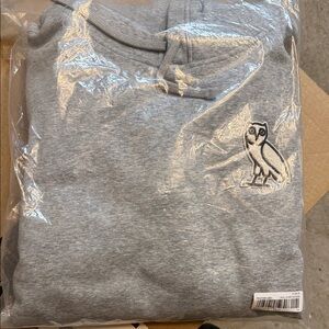 OVO Heather Gray Pullover Hoodie
*** brand new ****